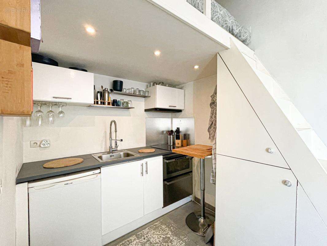 Appartement à PARIS-11E