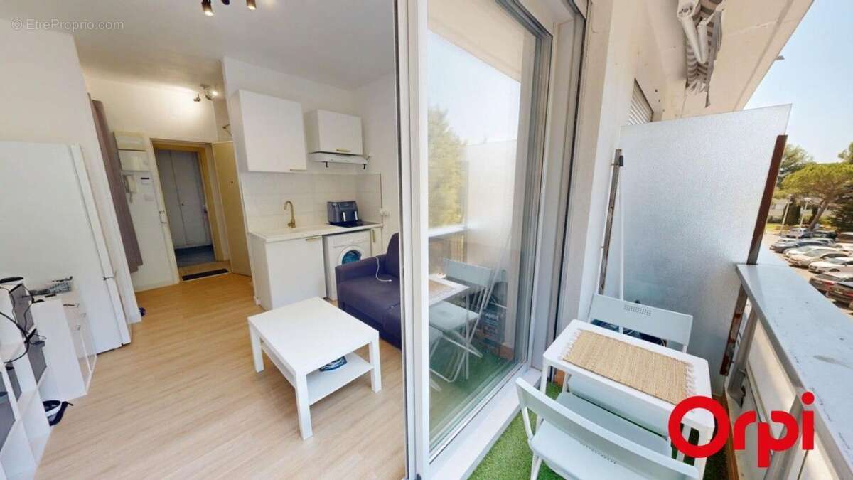 Appartement à MARSEILLE-8E
