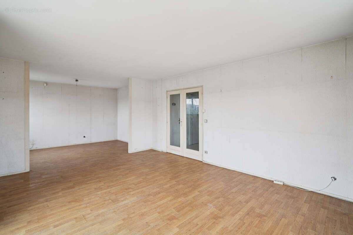 Appartement à LE RAINCY