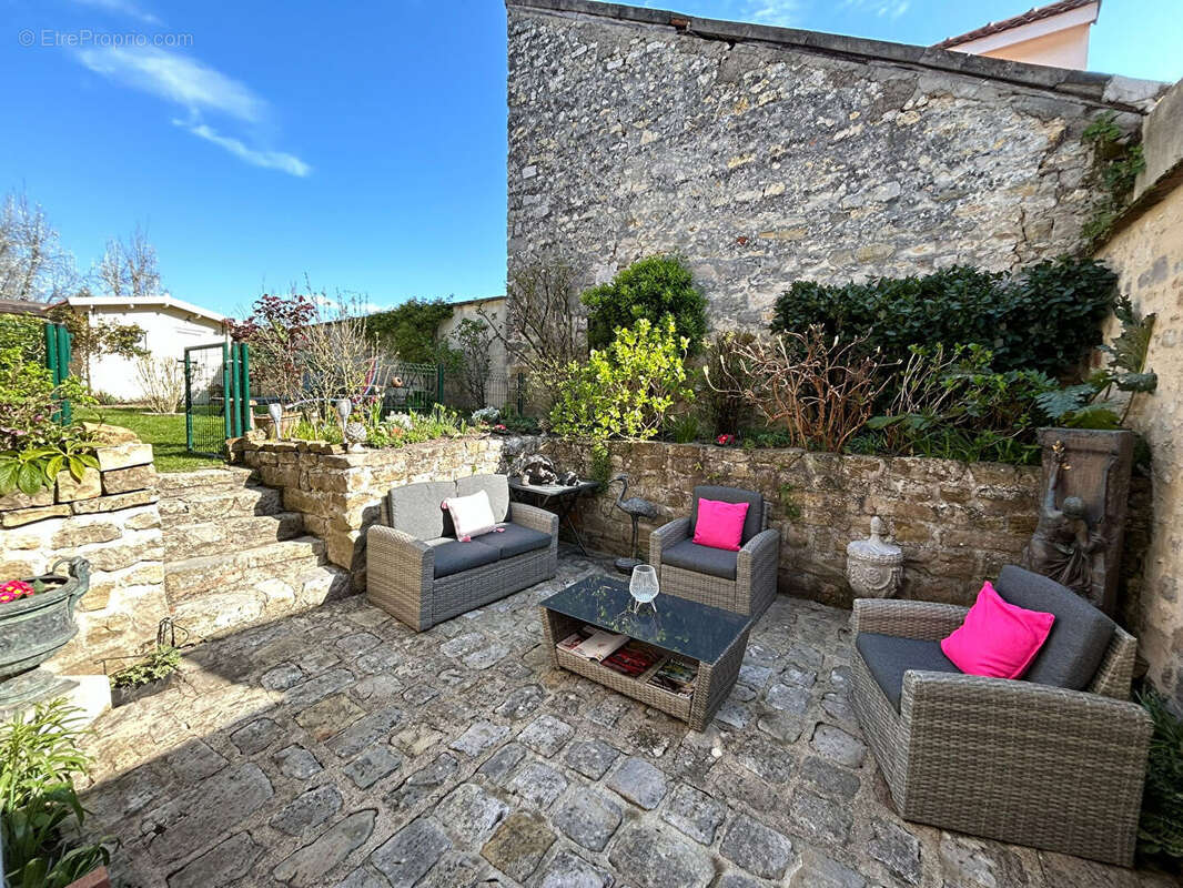Maison à BOURRON-MARLOTTE