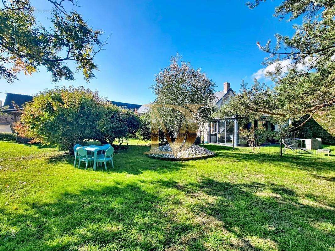 Maison à SAINT-GEORGES-SUR-CHER