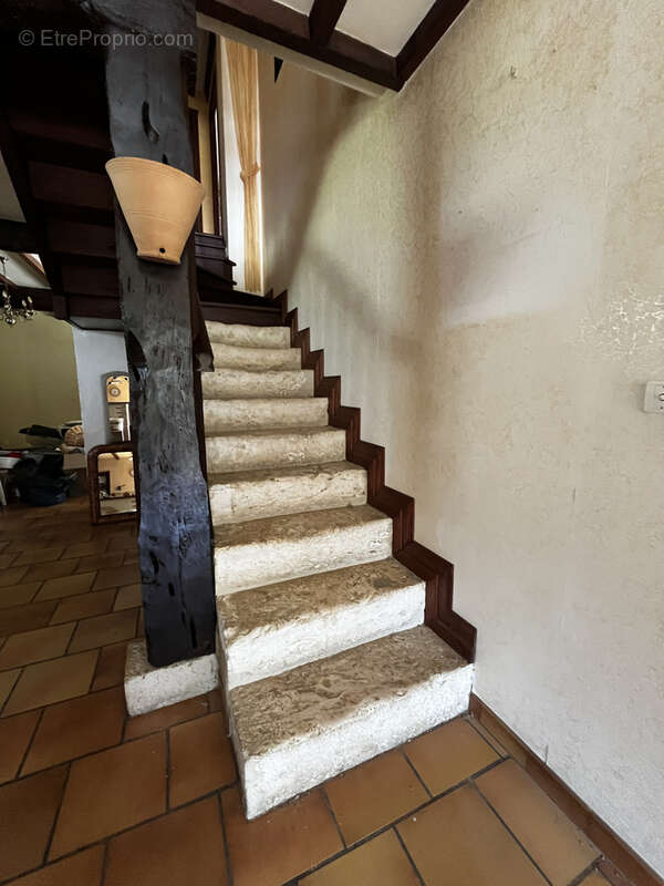 Maison à MAUVEZIN