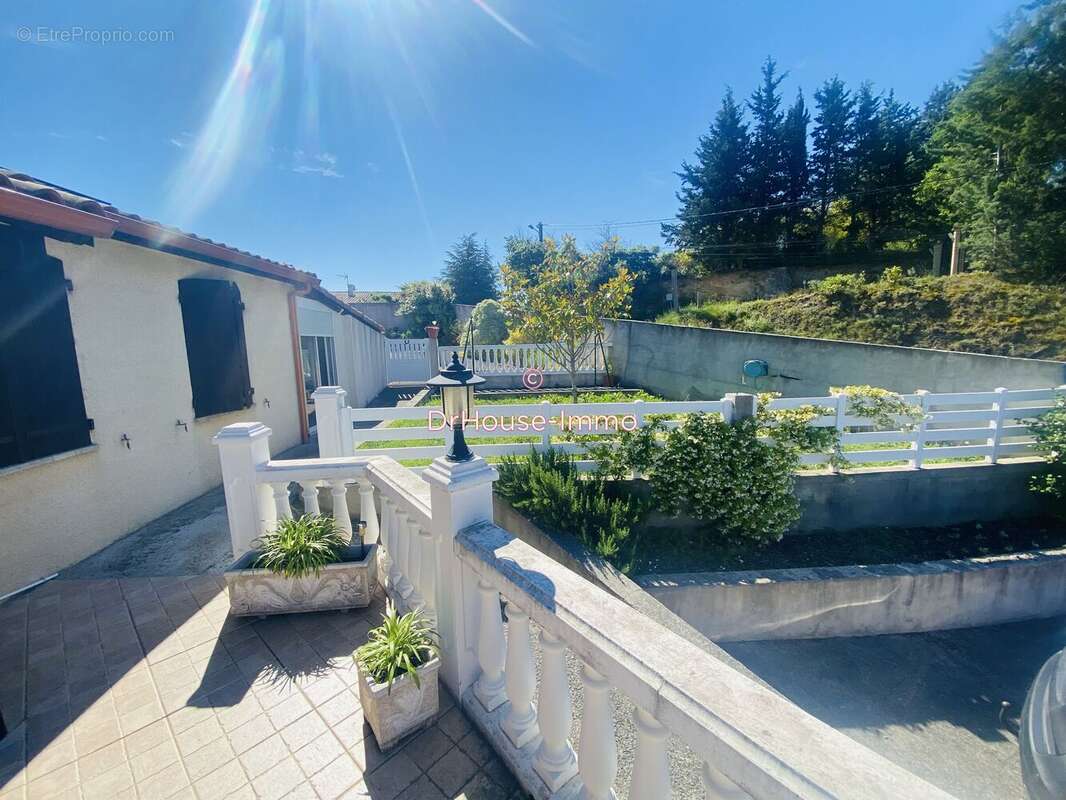 Maison 150 m² à Pieusse  - photo 33