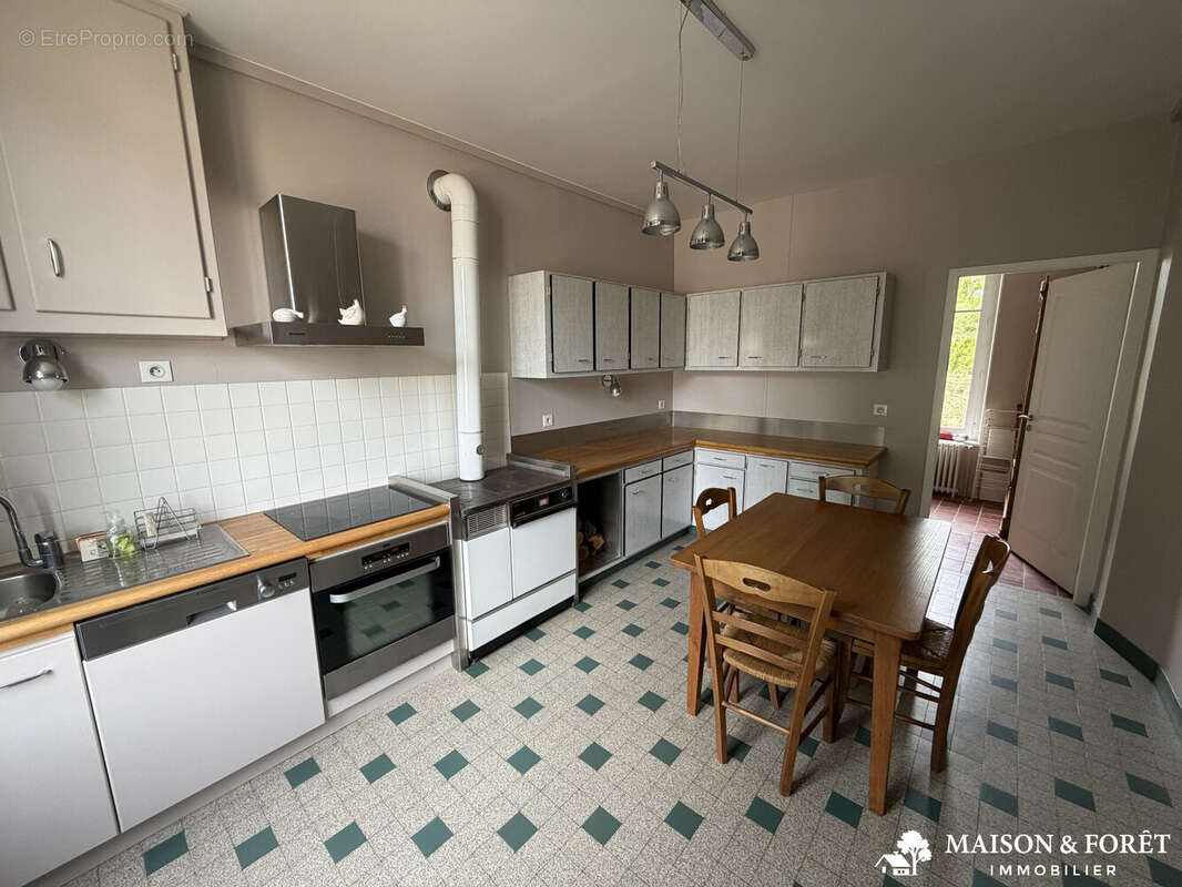 Maison 145 m² à Bleneau  - photo 5