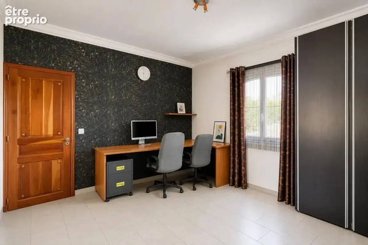 Maison de 6 pièces de 179 m² à Gabian - photo 14