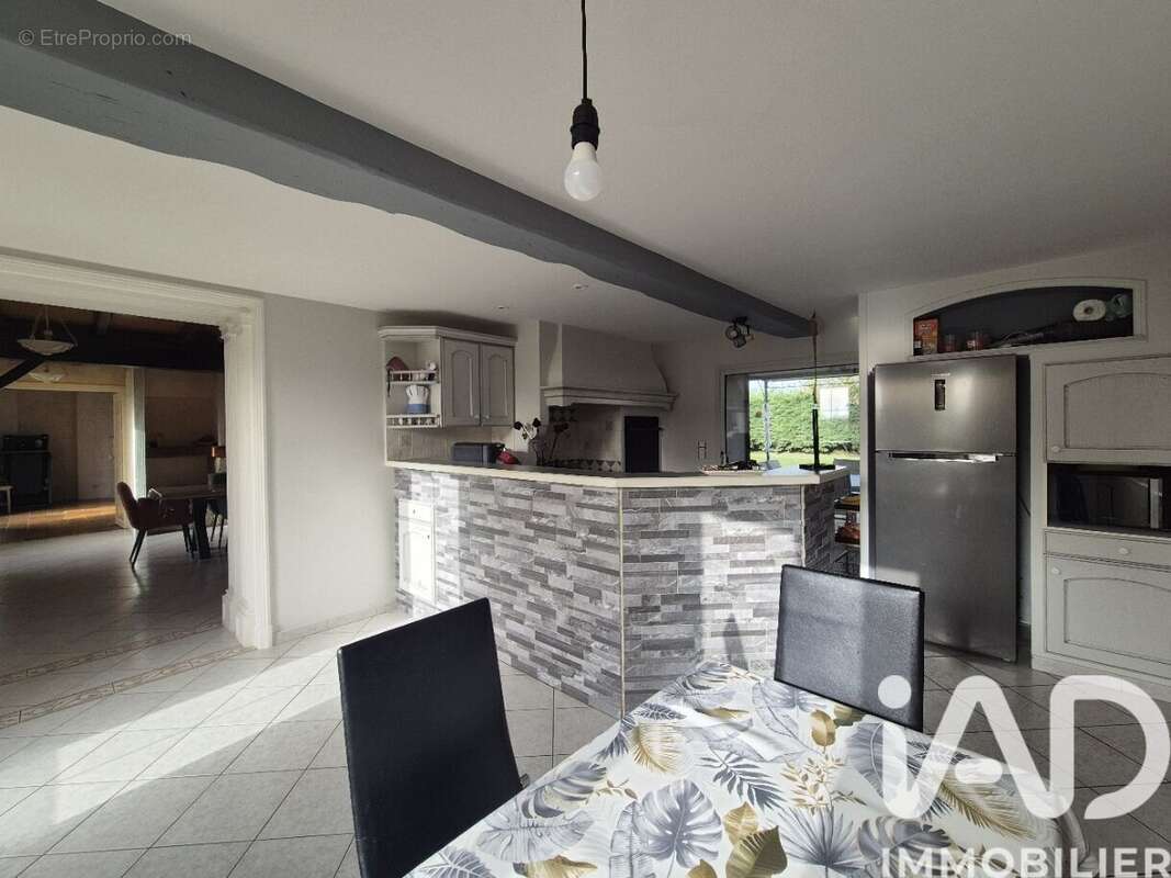 Photo 4 - Maison à THOUARS