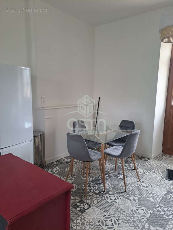 Maison à SAINTE-MAURE-DE-TOURAINE