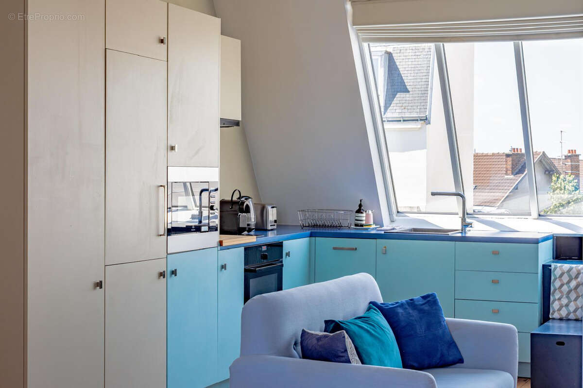 Appartement à PARIS-14E