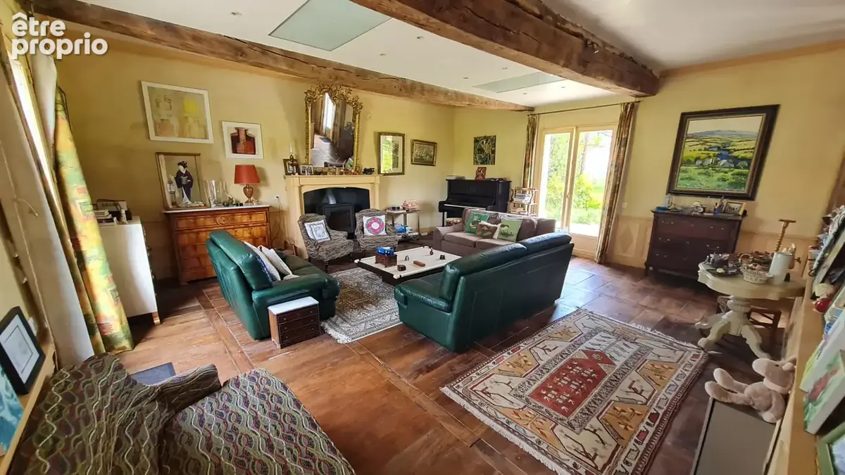 Manoir de Prestige à Vendre à LIFFRE - photo 3