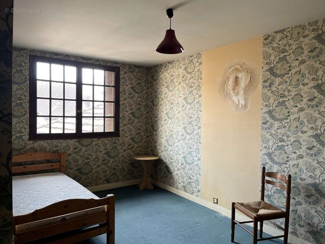 Maison à MAGNAC-LAVAL