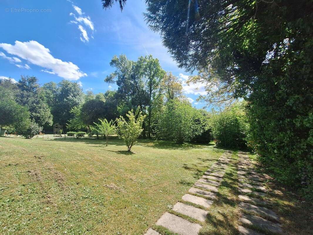 Maison à BOUTIERS-SAINT-TROJAN