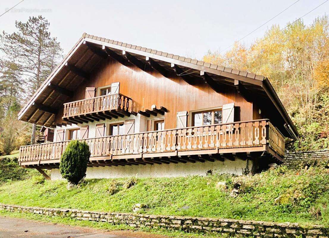 Maison 6 pieces 123 m² sur terrain de 9.9 ares 349000 euros - photo 11