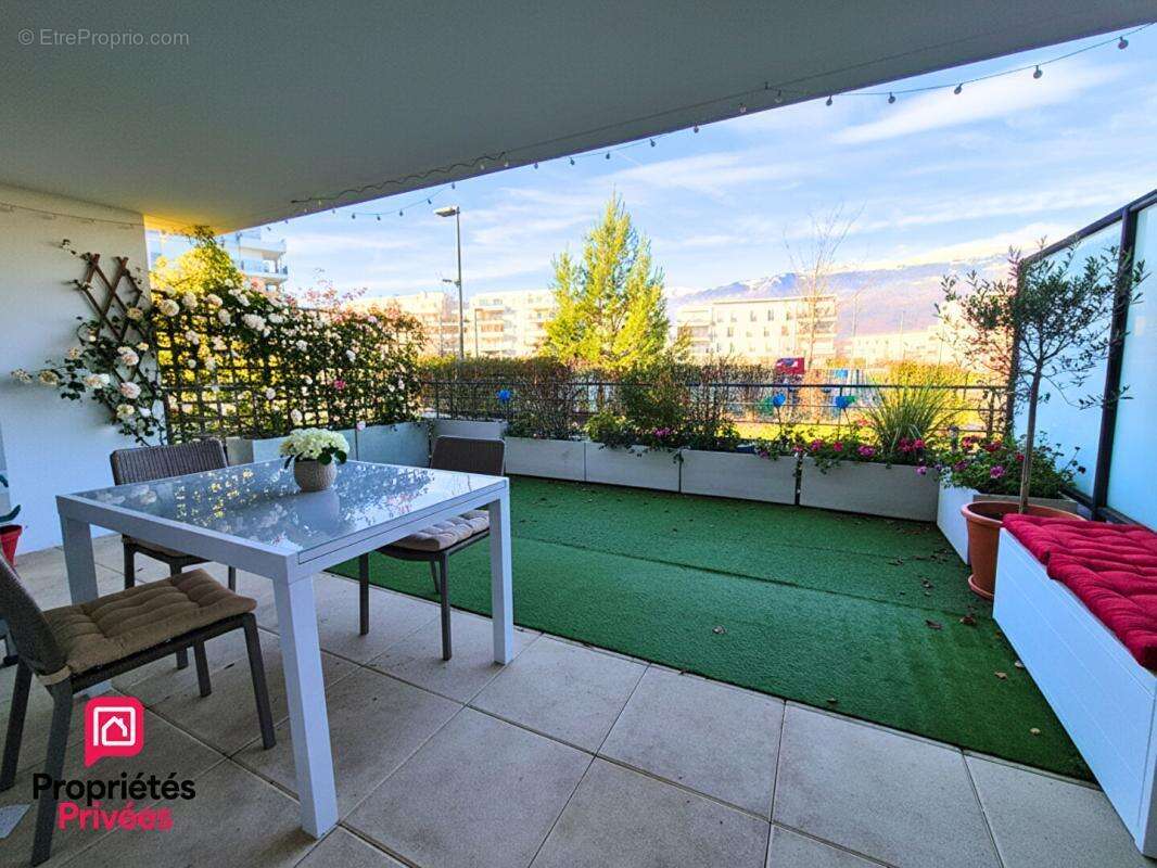 Appartement à SAINT-GENIS-POUILLY