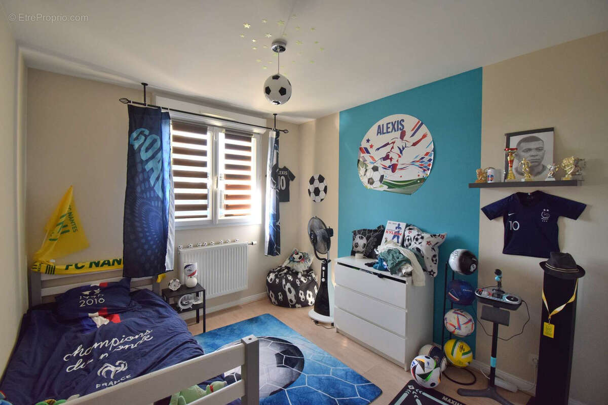 Maison à AIGREFEUILLE-SUR-MAINE