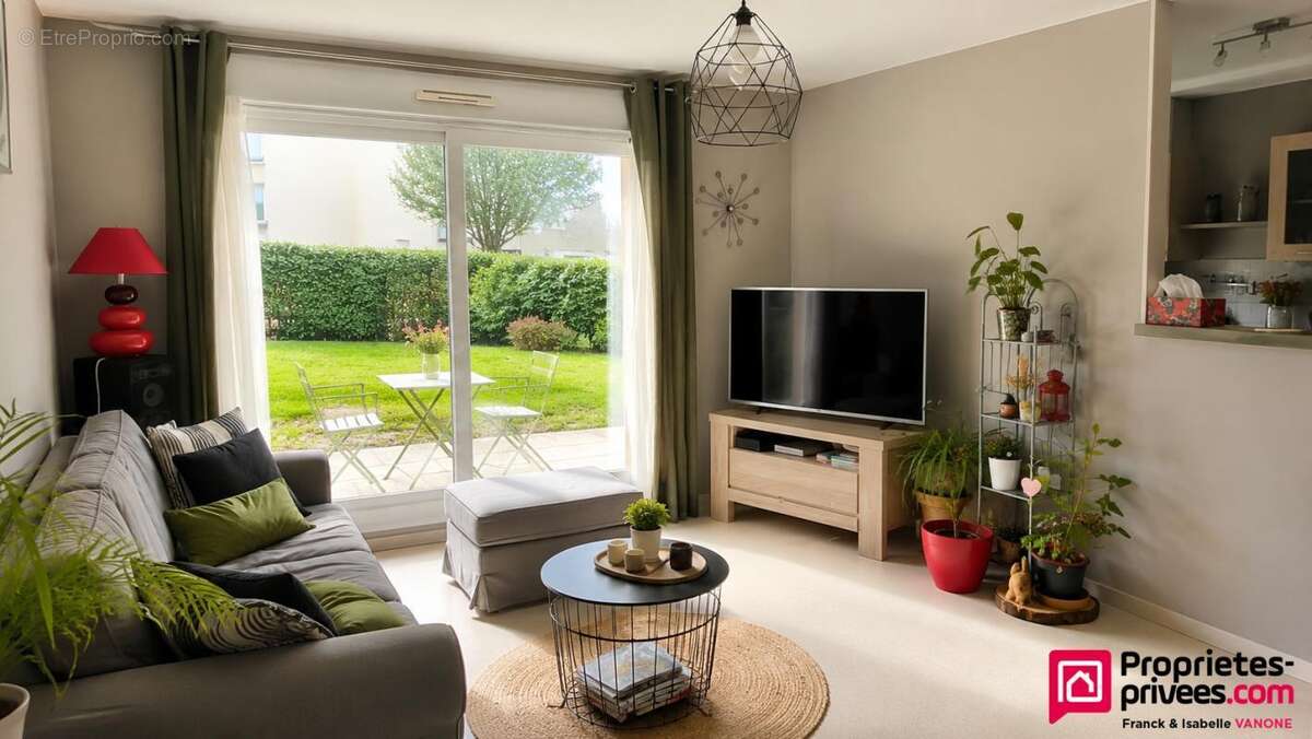 Appartement lumineux - 73m² - avec jardin privatif et stationnement ? Esprit maison - photo 2