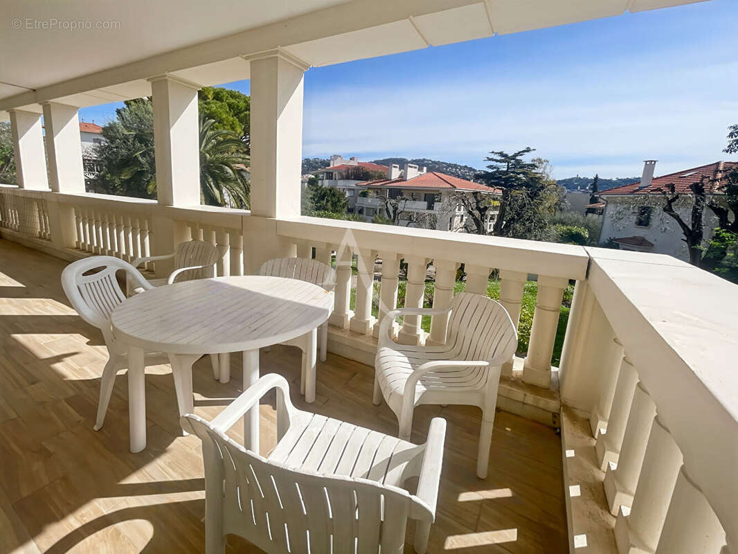 Appartement à CANNES