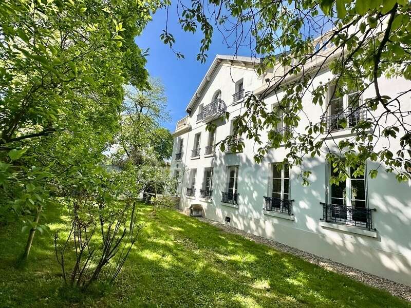 Maison à MAISONS-LAFFITTE