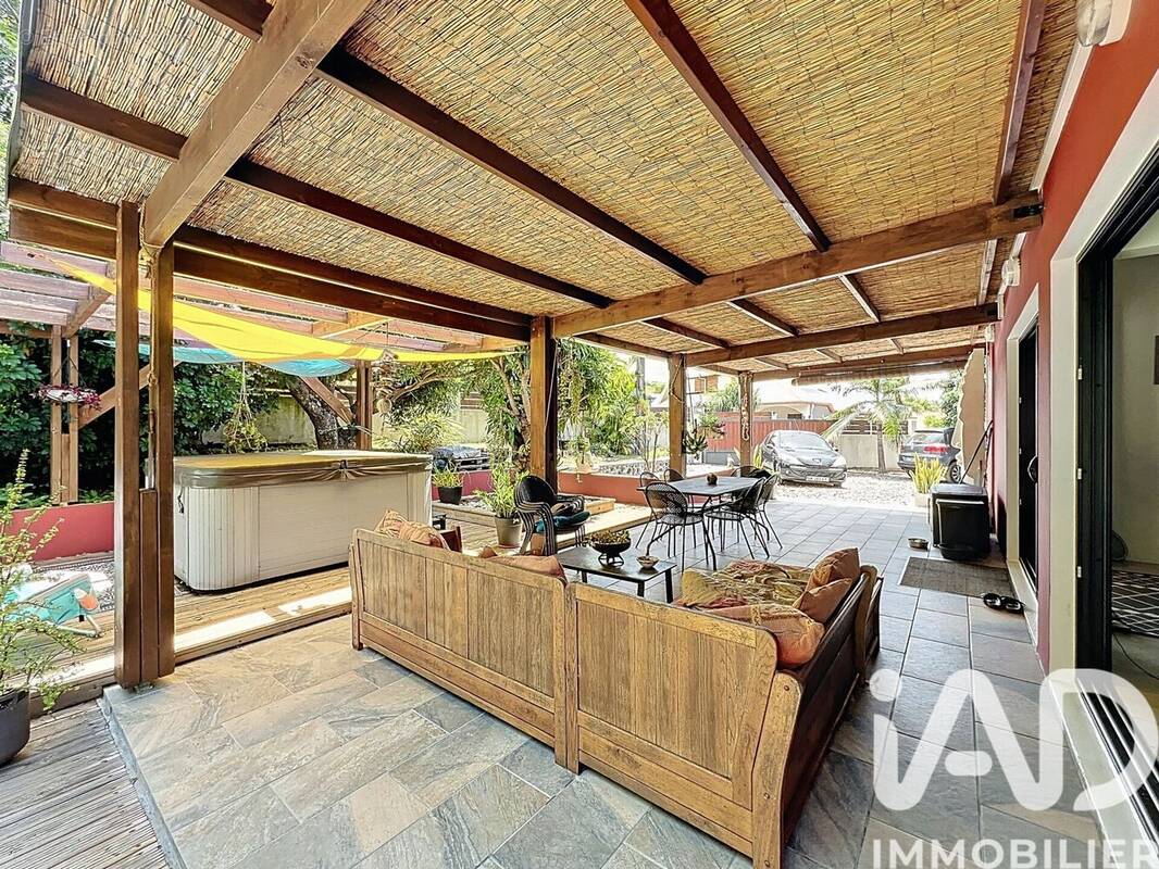 Photo 1 - Maison à SAINT-PIERRE