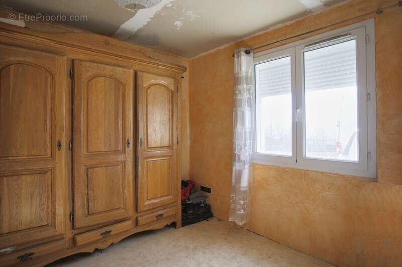 Maison à ROCHE-EN-REGNIER