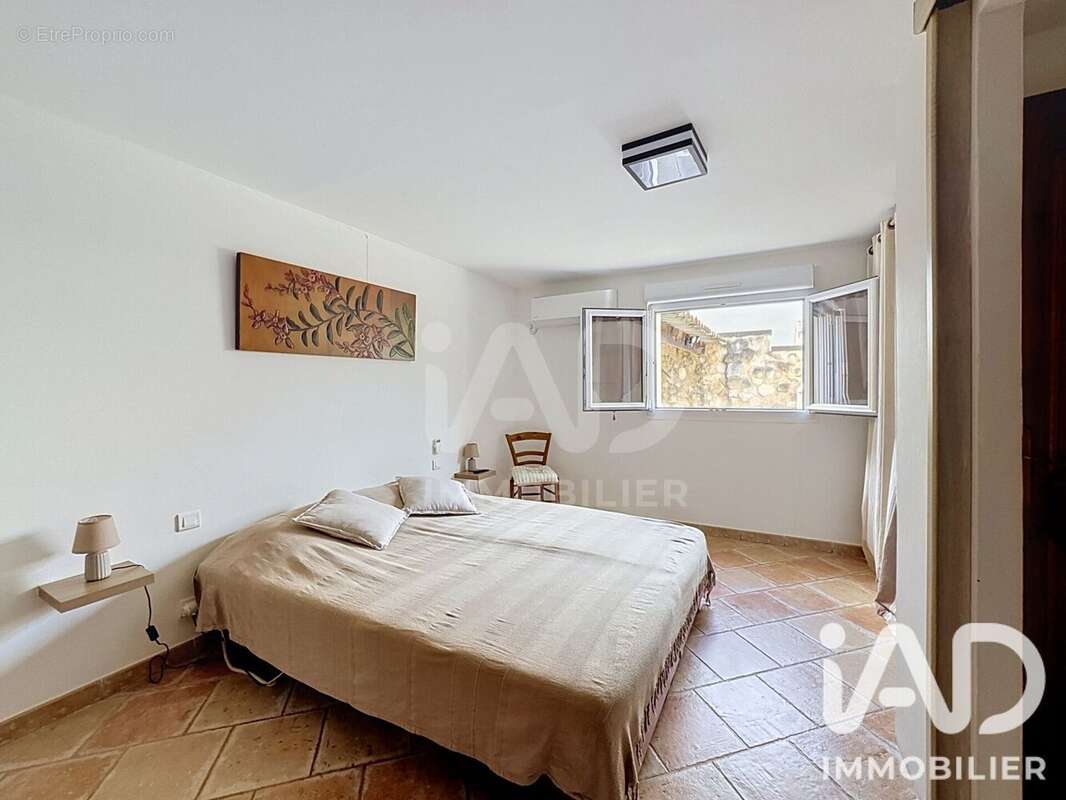 Maison 72 m² à Villars  - photo 9