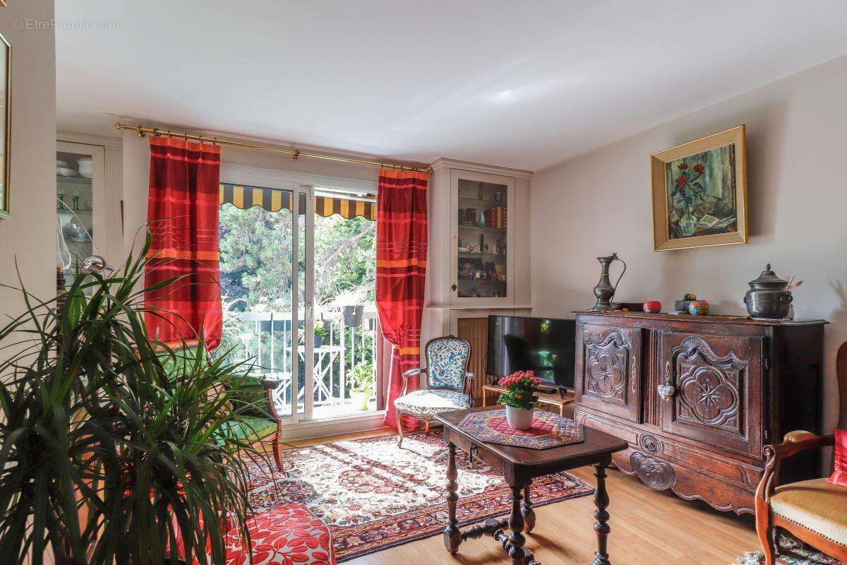 Appartement à BRY-SUR-MARNE