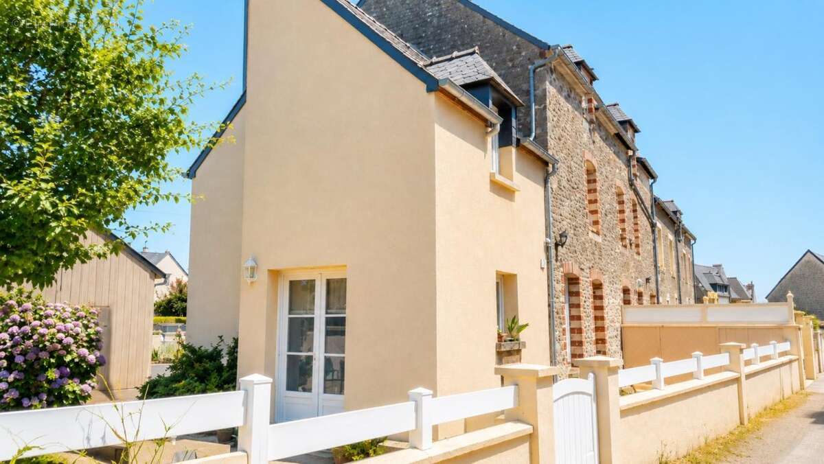 PLEURTUIT CENTRE – Maison en pierre – 3 chambres + combles aménagés – Voie verte à proximité - photo 3