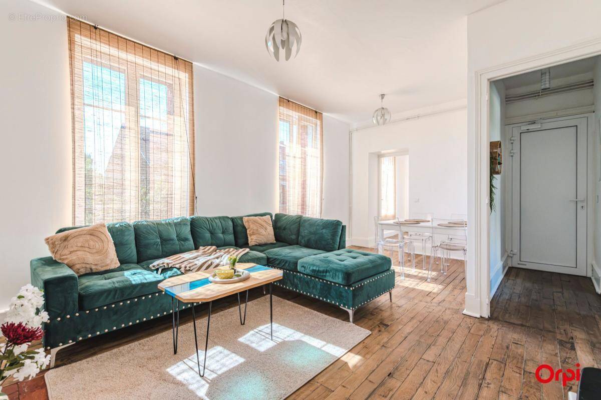 Appartement à CHARLEVILLE-MEZIERES