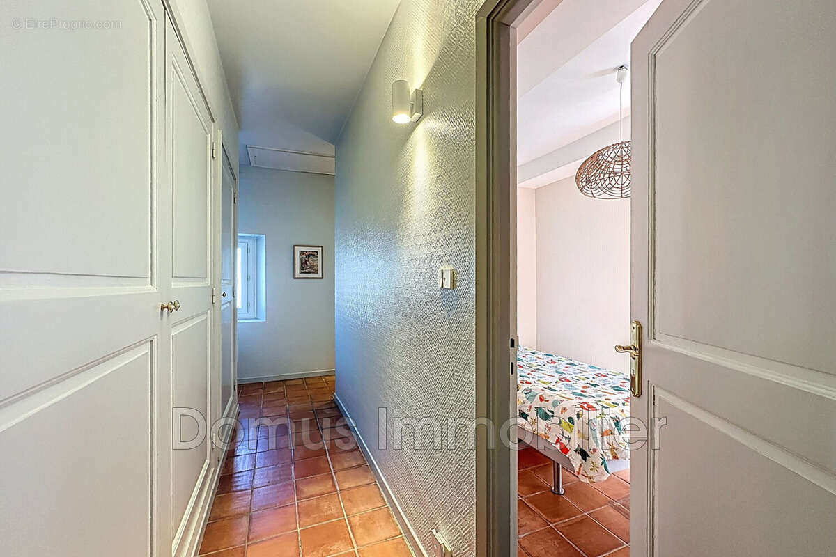 Maison à JONQUERETTES