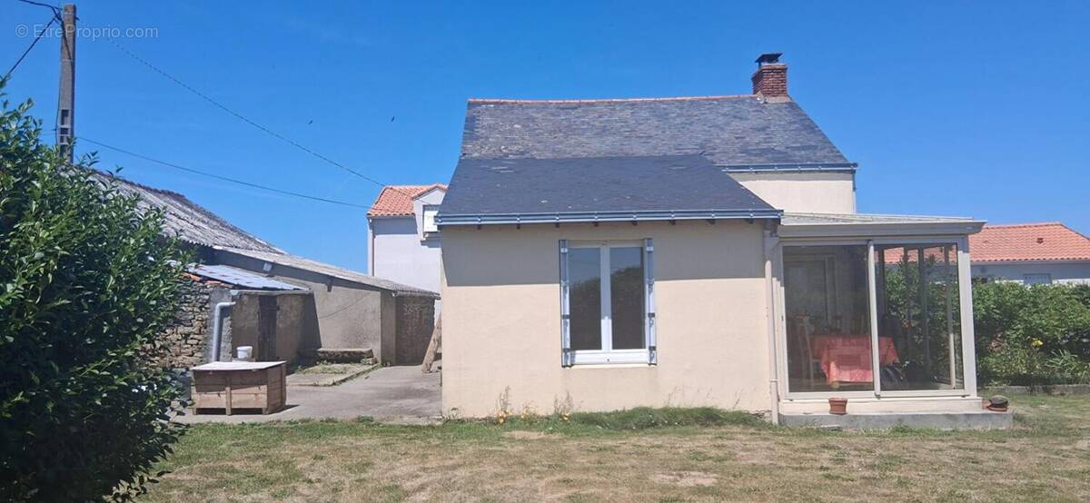 Maison à CORDEMAIS