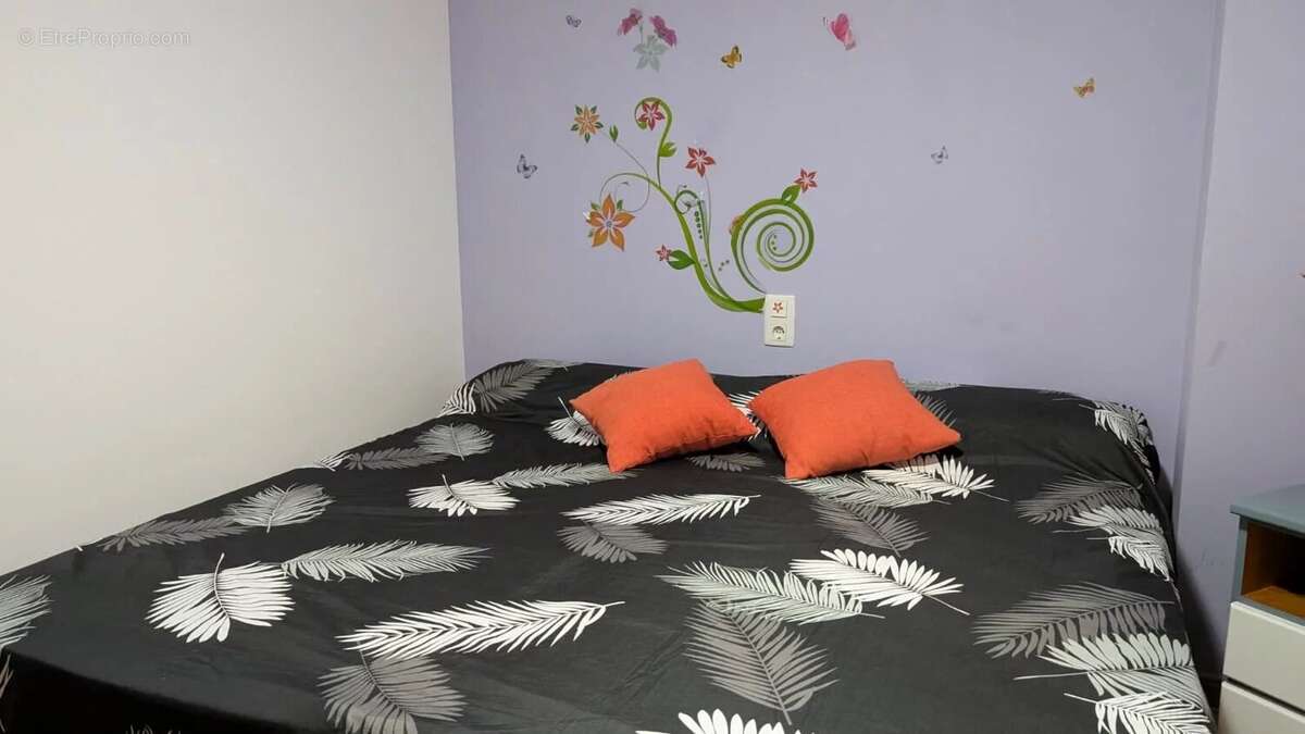 Appartement à LE CAYROL