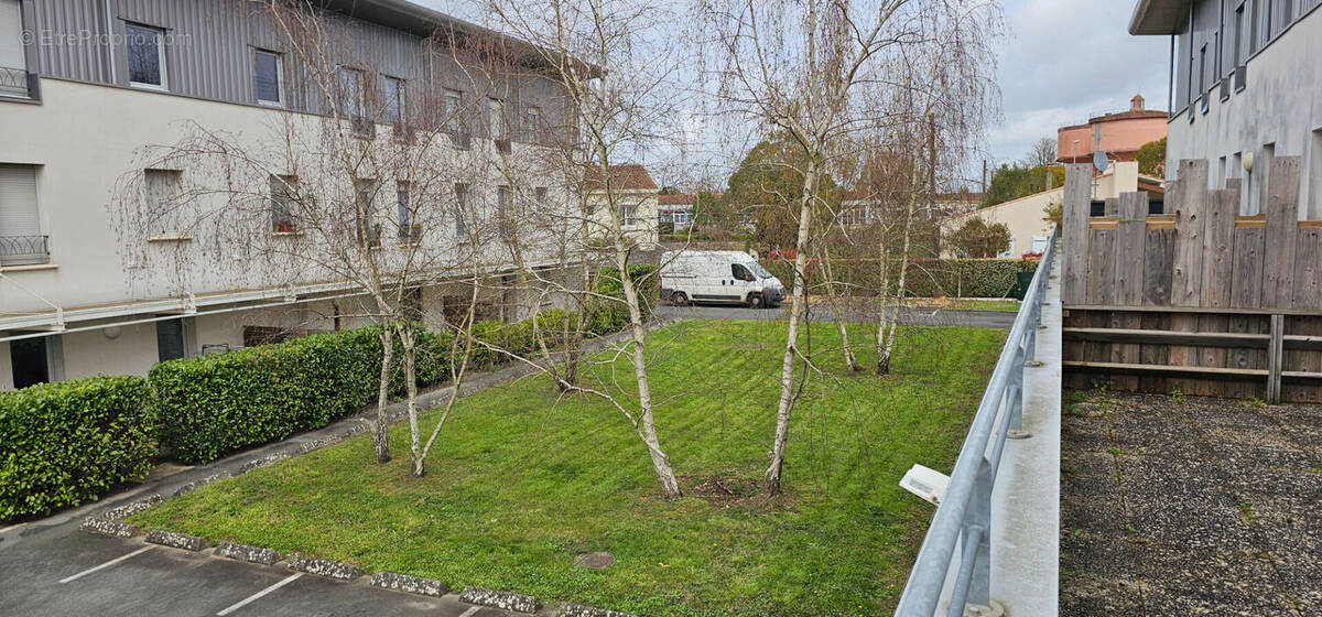 Appartement à SAINTES