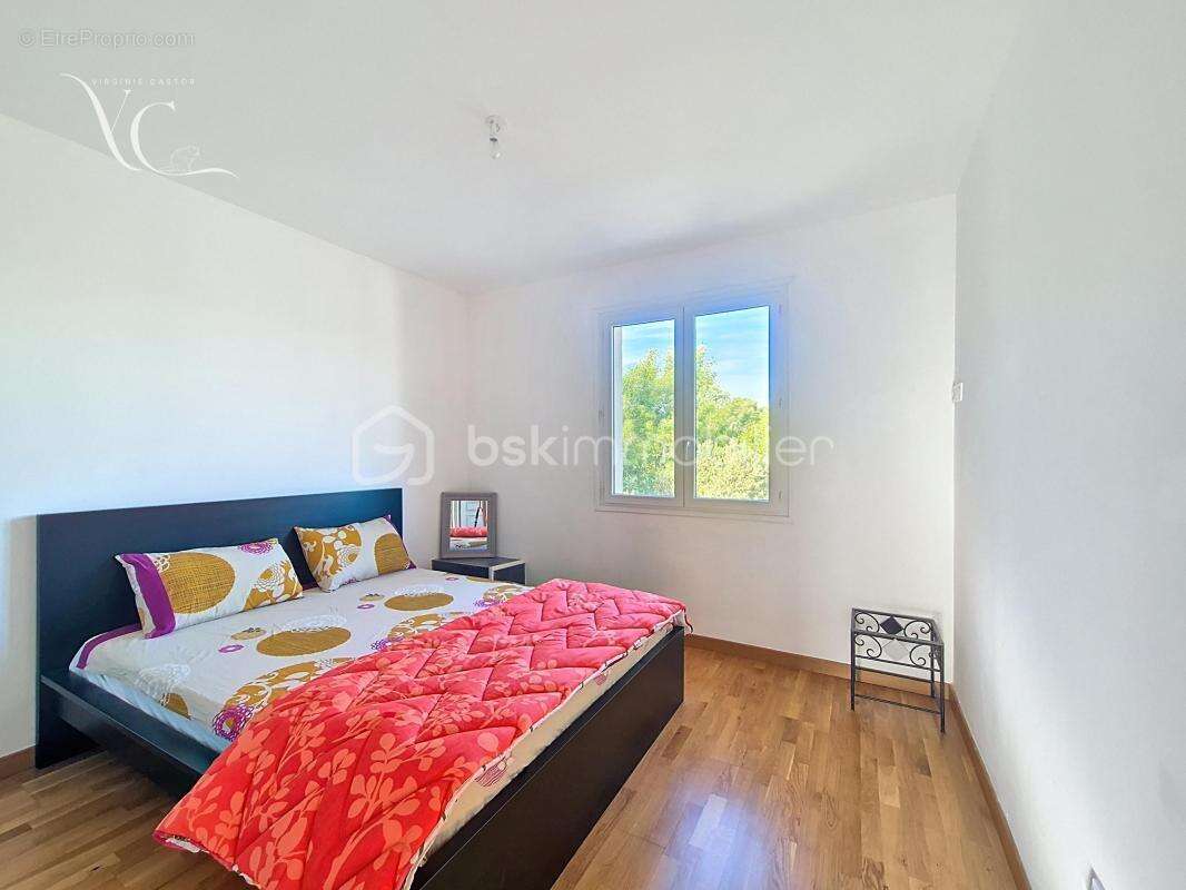 Maison à SAINT-SATURNIN-LES-APT