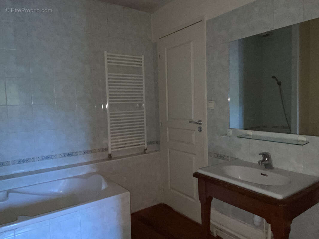 Maison de ville à VENDRE à Marcilly-d'Azergues - IDEAL 1er ACHAT ou investissement - photo 12