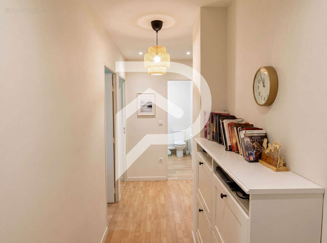 Appartement à MARSEILLE-3E