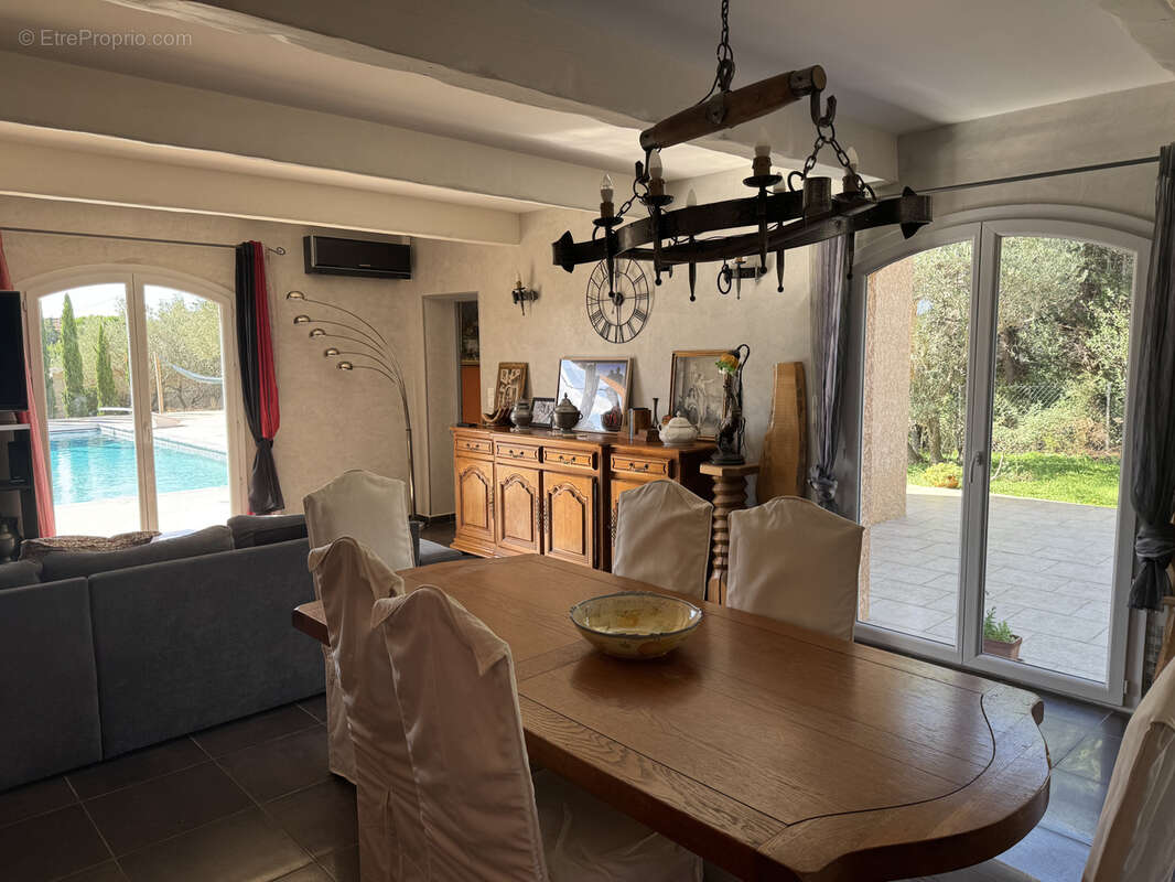 Maison à SAINT-JEAN-DE-FOS