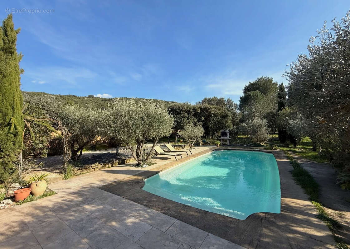 Maison à SAINT-BONNET-DU-GARD