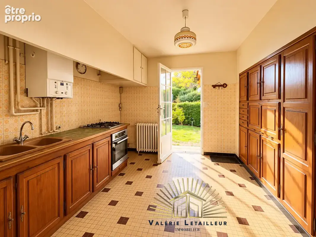 Jolie maison cœur de village 92 m2 avec 2 chambres plus bureau et garage - photo 7