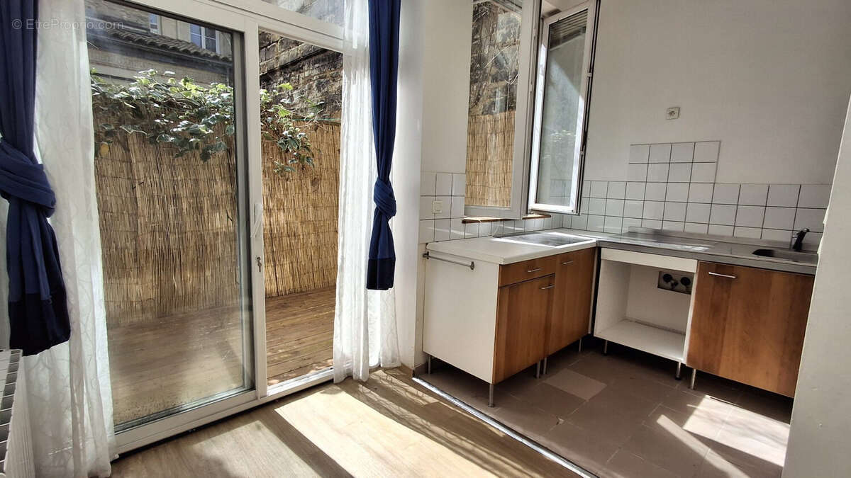 Appartement à BORDEAUX