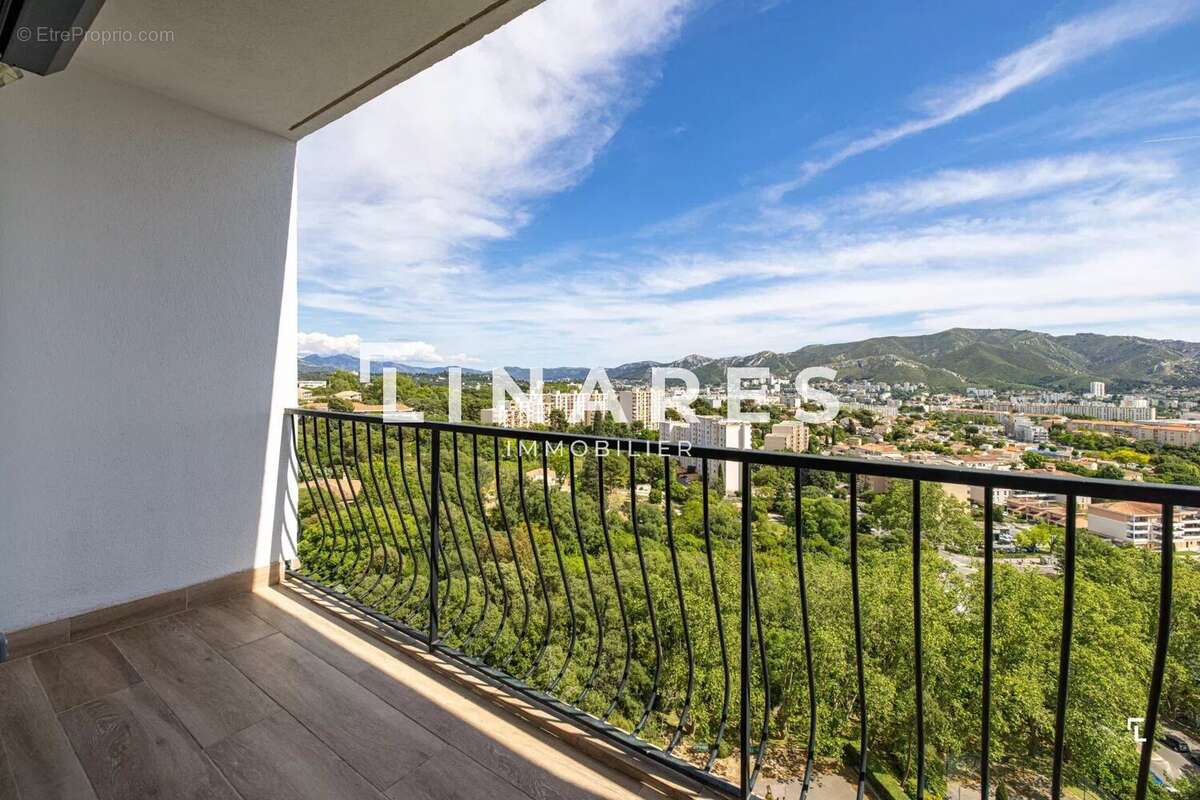 Appartement à MARSEILLE-12E