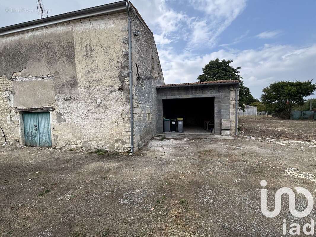 Photo 3 - Terrain à LE GUE-D&#039;ALLERE