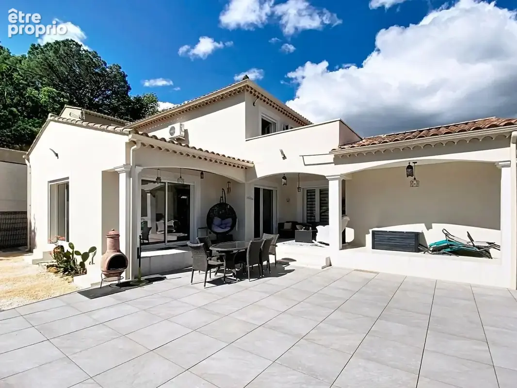 Photo 1 - Maison à SABRAN