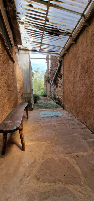 Maison à COMBRET