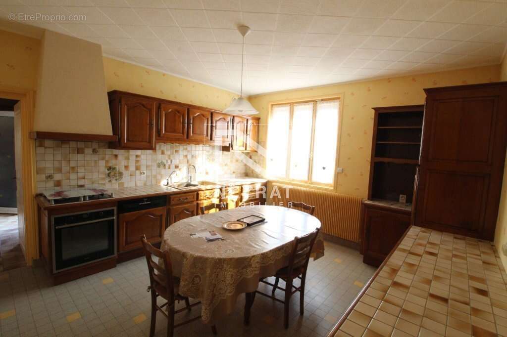 Maison à PIERRE-DE-BRESSE