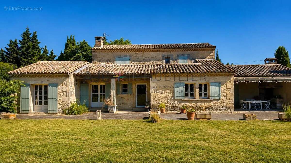 Maison à SAINT-REMY-DE-PROVENCE