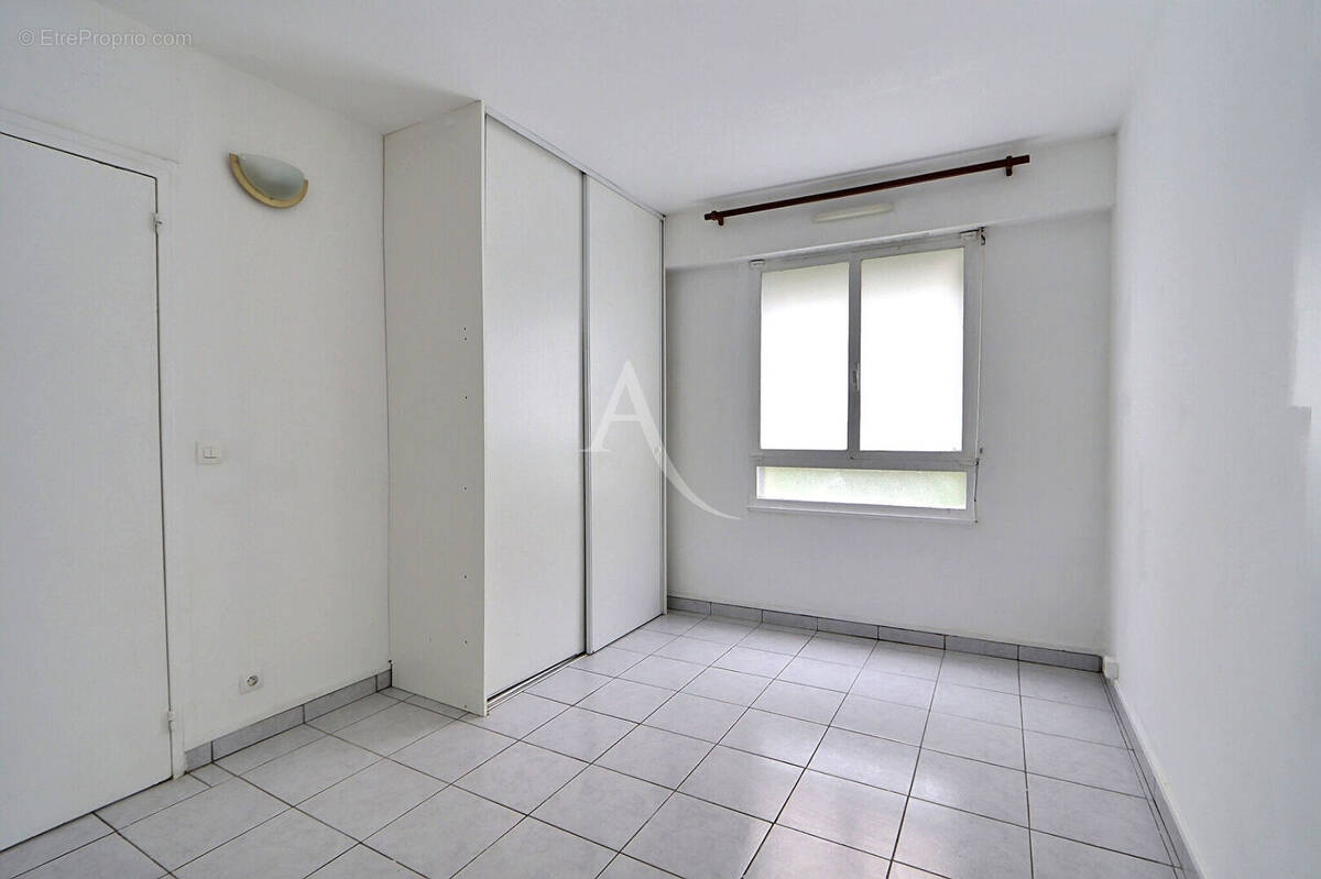 Appartement à AUBERVILLIERS