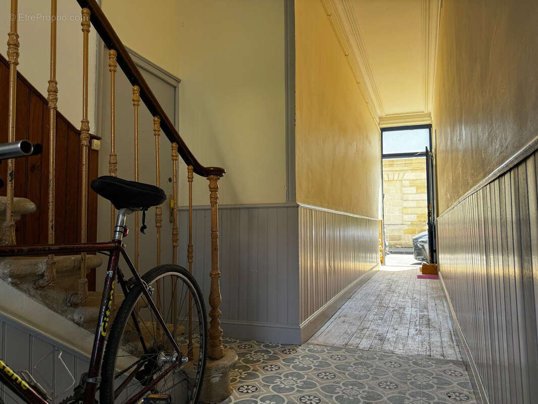 Appartement à BORDEAUX