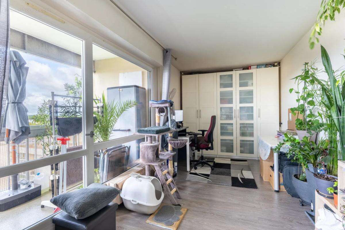 Appartement à ELANCOURT