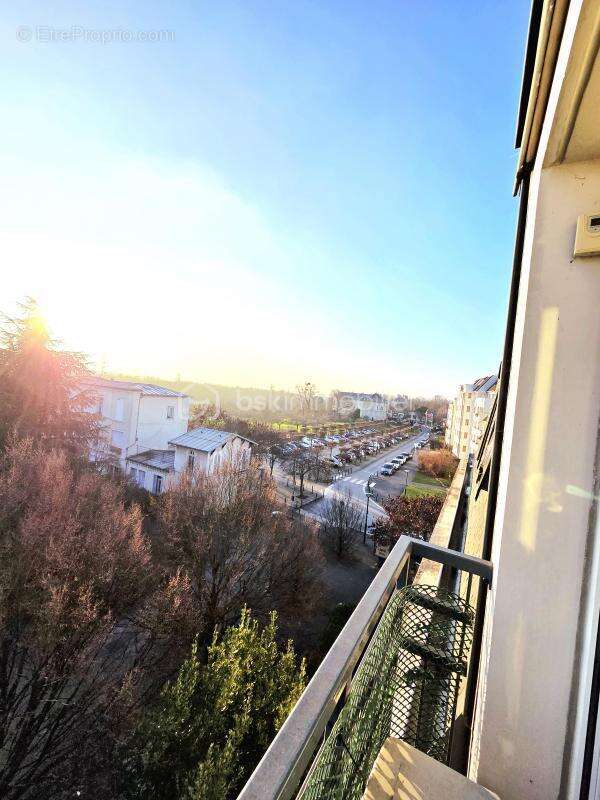 Appartement à EPINAY-SUR-SEINE