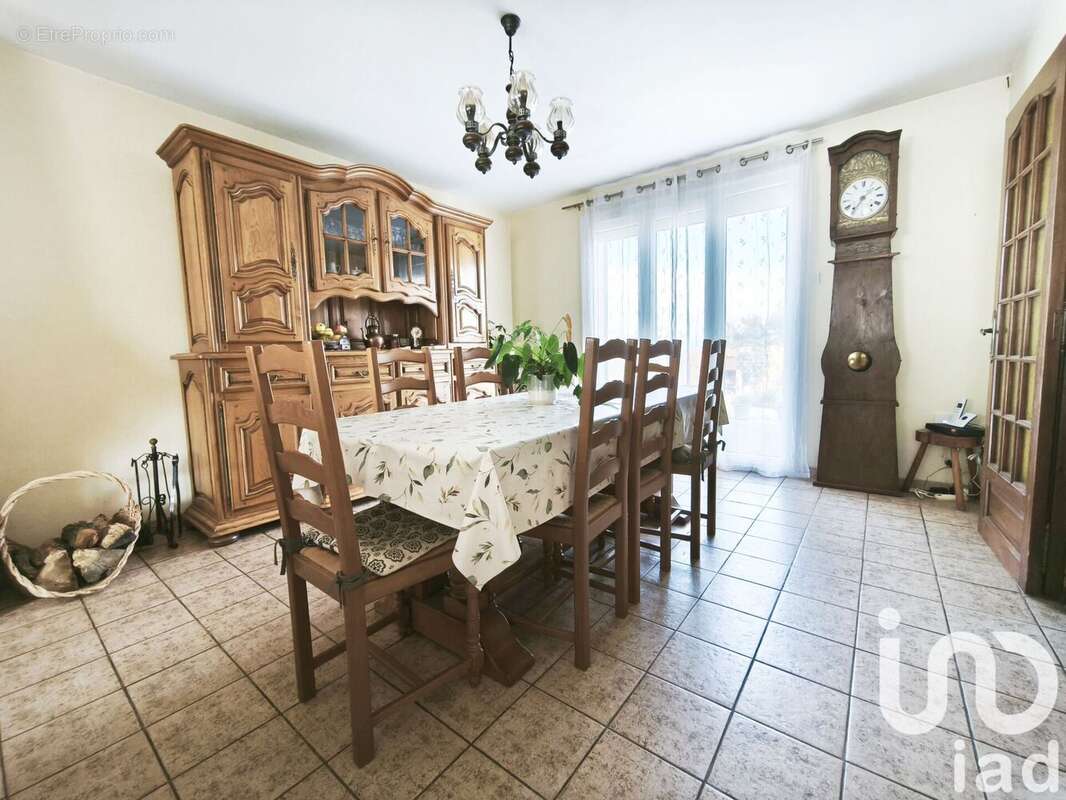 Photo 5 - Maison à COMBRONDE