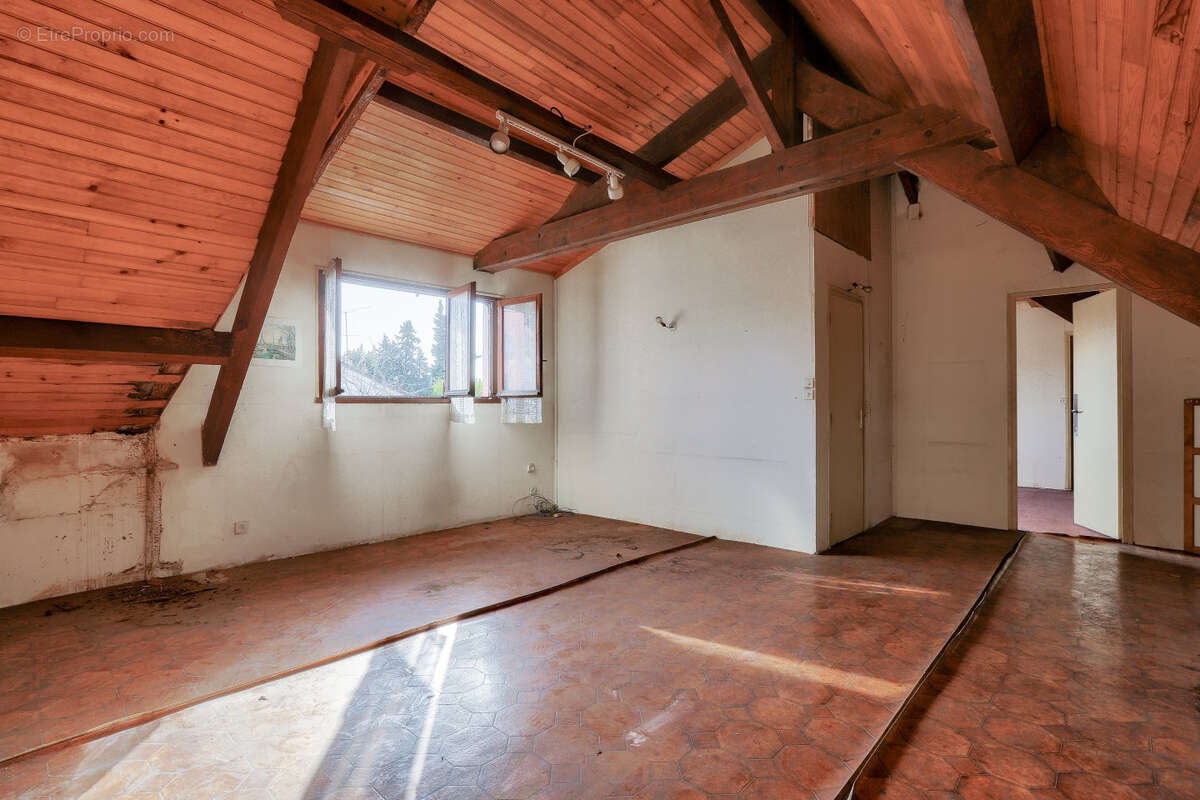 Maison à MONTREUIL